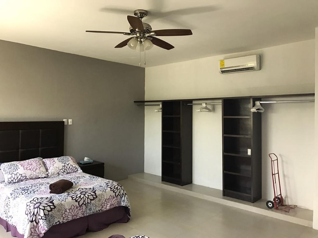 Hostal Urbano - Aeropuerto Alfredo V. Bonfil Ngoại thất bức ảnh