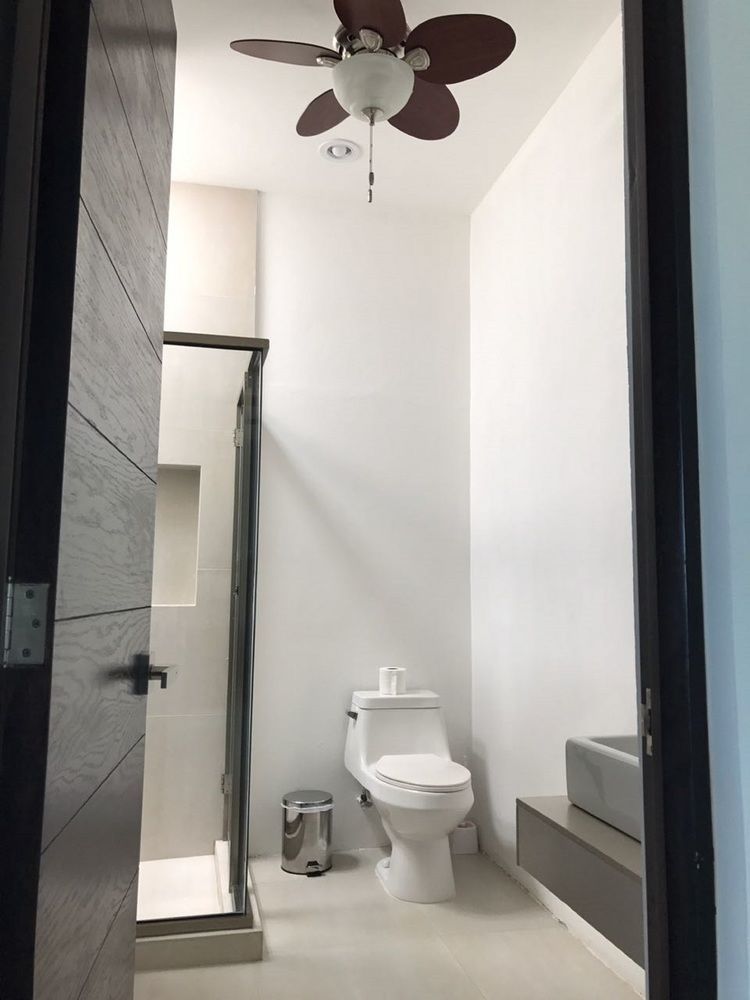 Hostal Urbano - Aeropuerto Alfredo V. Bonfil Ngoại thất bức ảnh